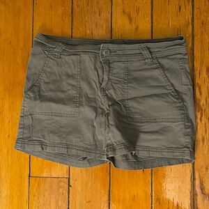 Prana Cargo Shorts Size 6